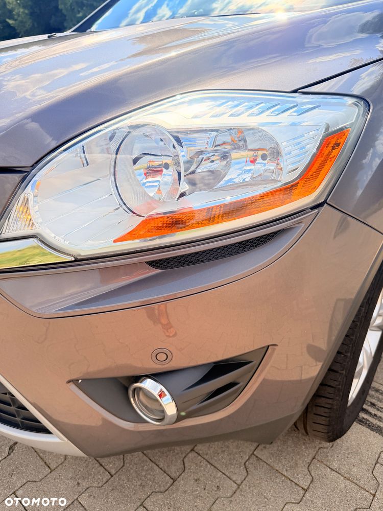 Ford Kuga 2.0 TDCi 4x4 Champions Edition - 34