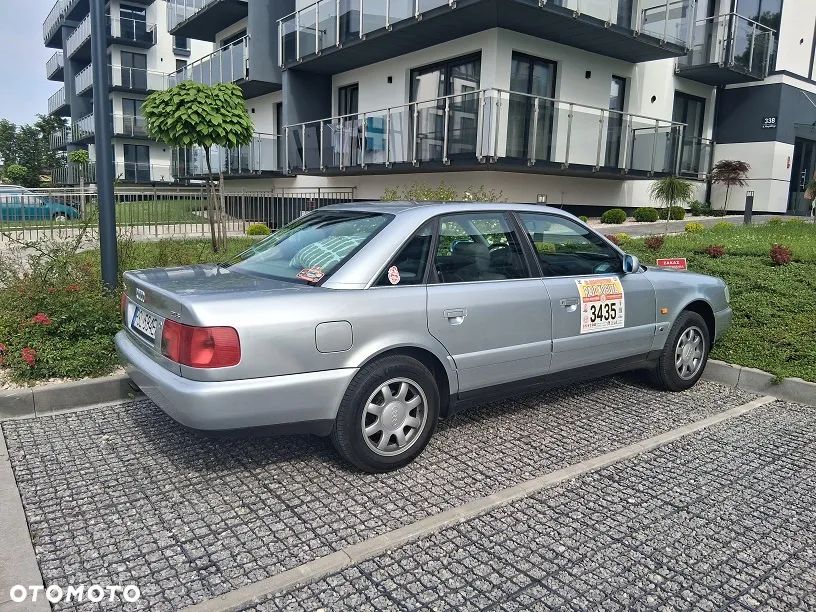 Audi A6 Limousine 2.6 E - 11