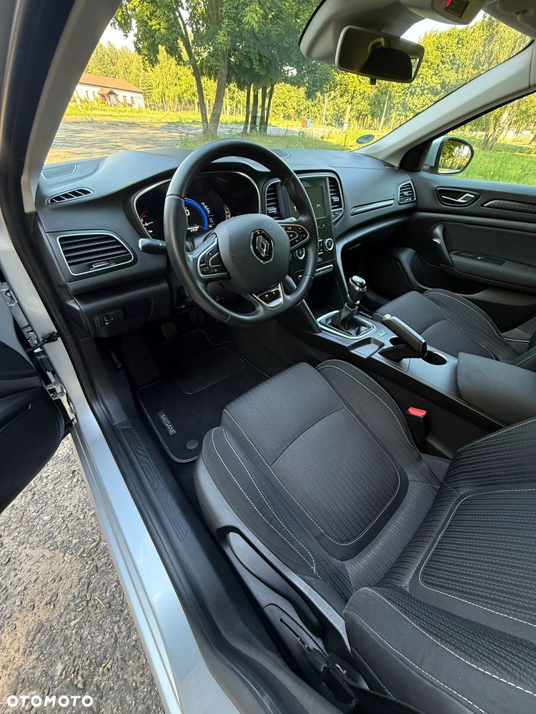 Renault Megane 1.2 Energy TCe Zen - 19