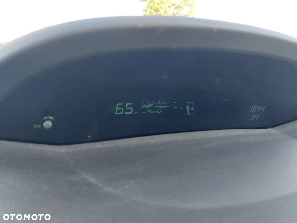 Toyota Yaris 1.0 Luna A/C - 9
