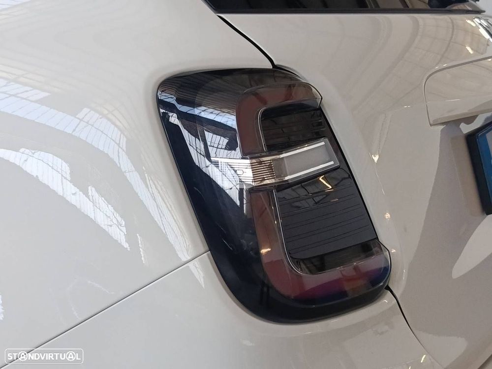 Fiat 600e 54 kWh La Prima - 26