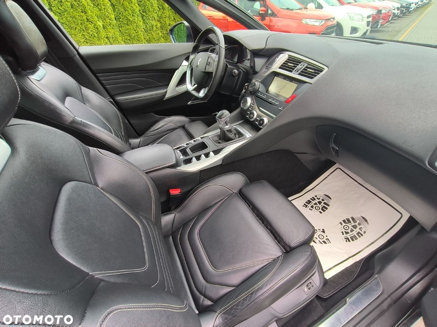 DS Automobiles DS 5 - 9