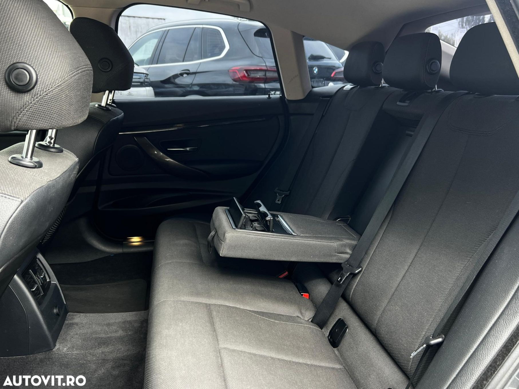 BMW Seria 3 - 18