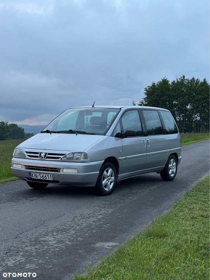 Peugeot 806