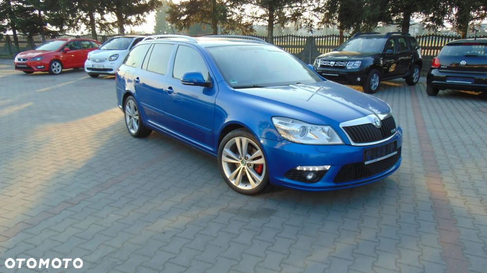 Skoda Octavia 2.0 TDI CR DPF RS - 7