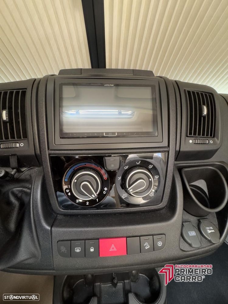 LMC Element T608 Cama central e basculante - 34