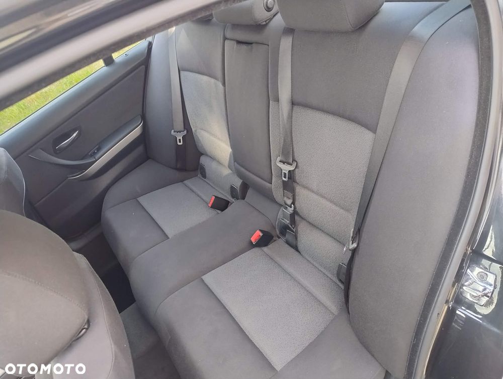 BMW Seria 3 - 9