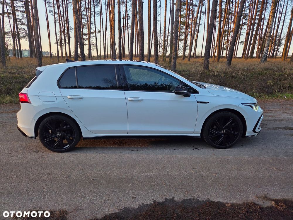Volkswagen Golf 1.5 TSI OPF R-Line - 4