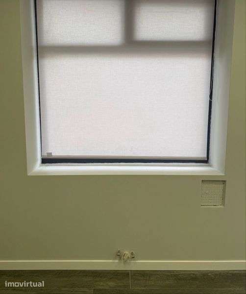 Loja remodelada - possibilidade habitação - Grande imagem: 4/7
