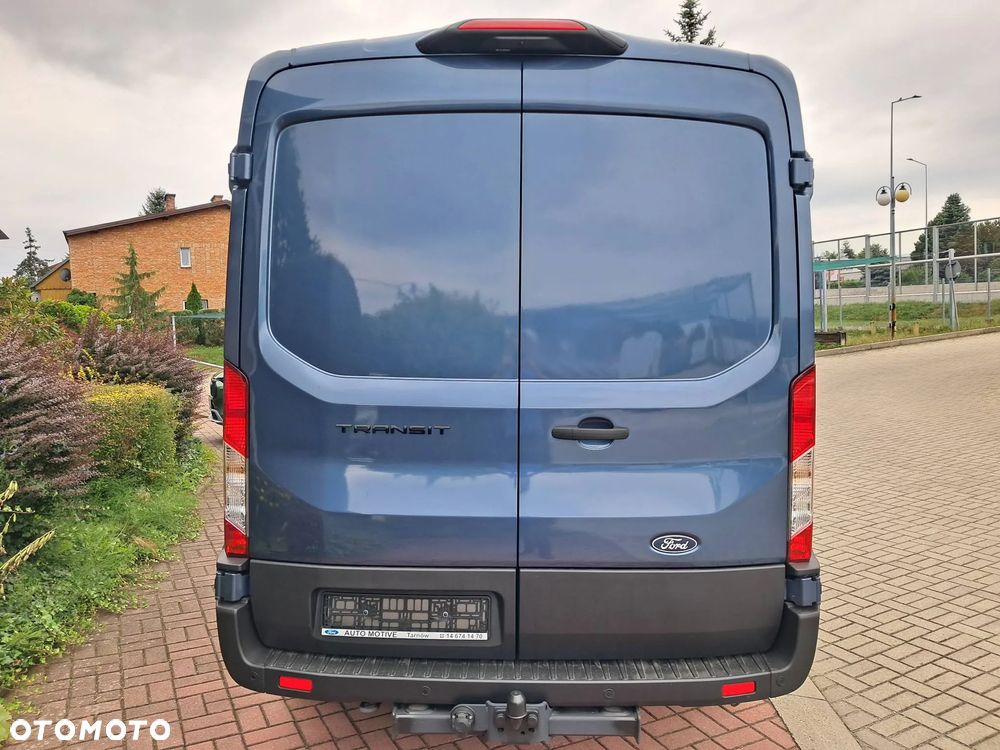 Ford Transit - 11