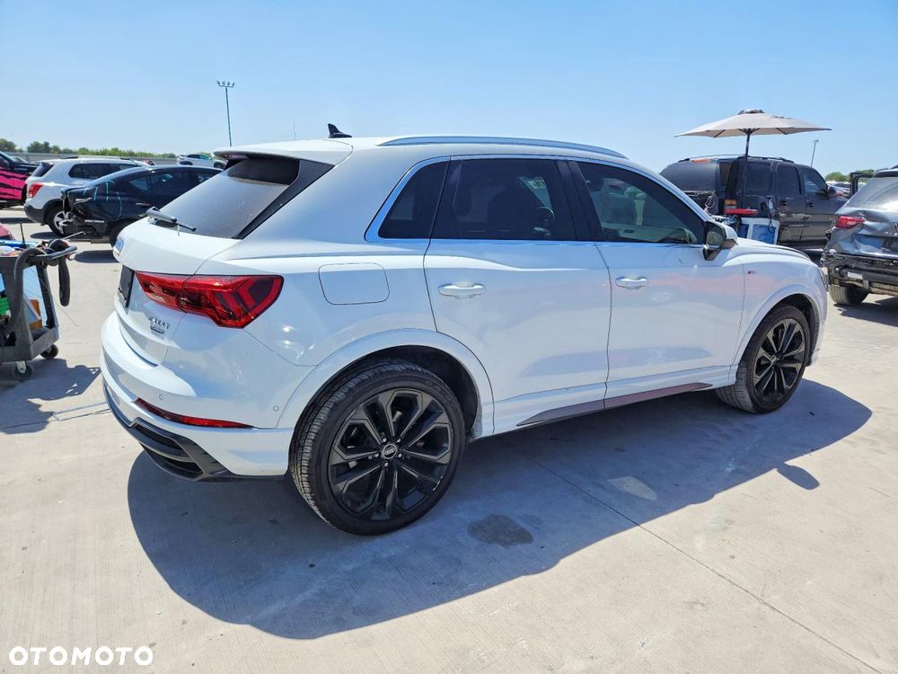Audi Q3 45 TFSI Quattro S Line S tronic - 3