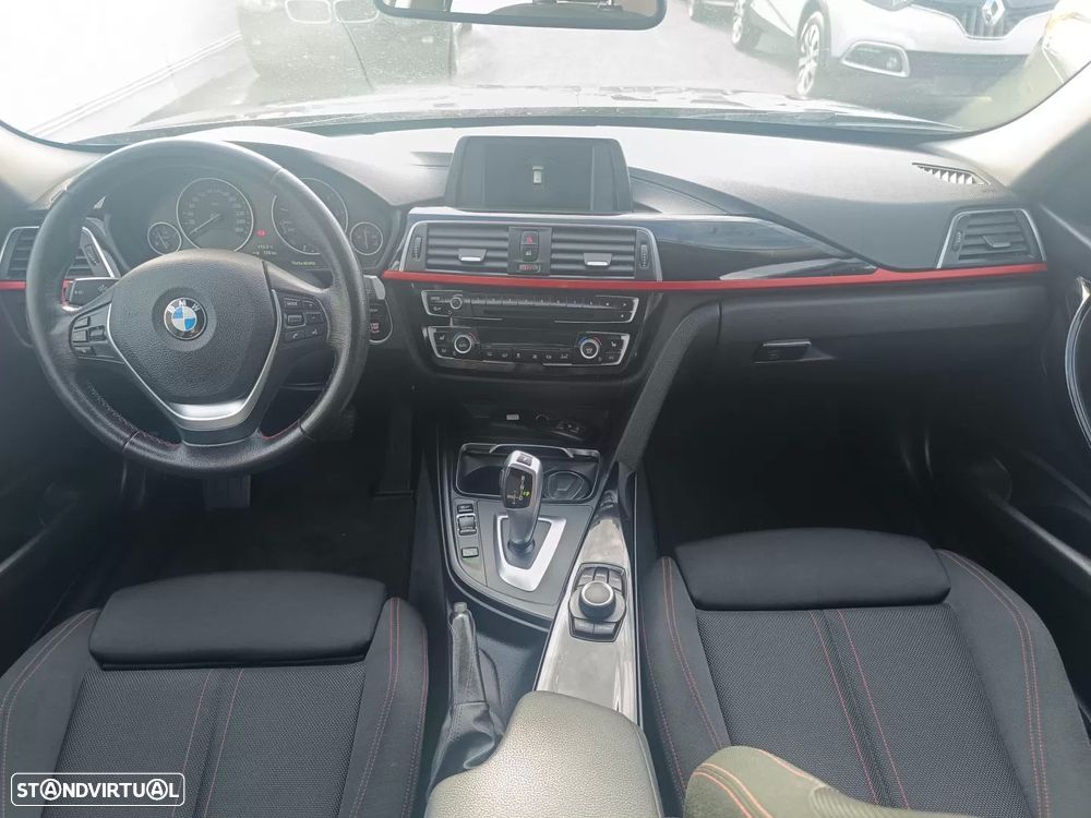 BMW 320 d Aut. Sport Line - 31