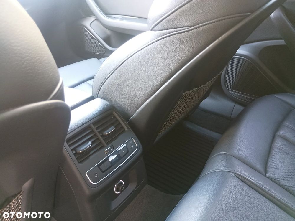 Audi A4 Allroad - 12