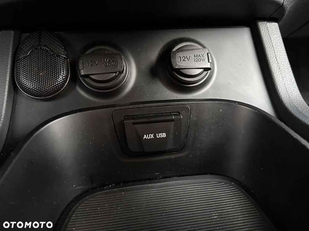 Hyundai Santa Fe - 34