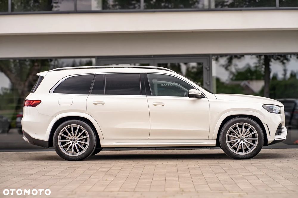 Mercedes-Benz GLS - 26