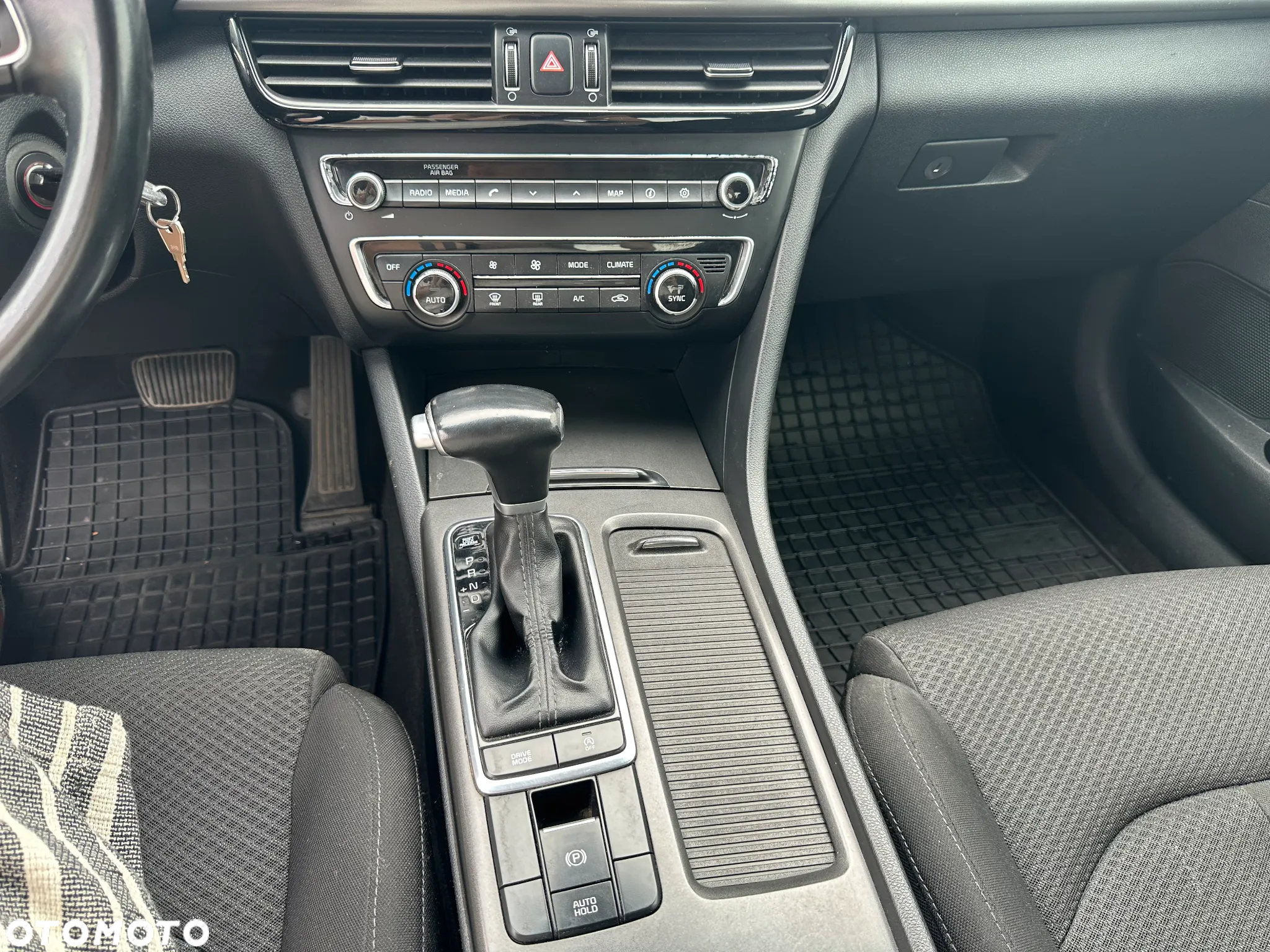 Kia Optima 1.7 CRDI M DCT - 9