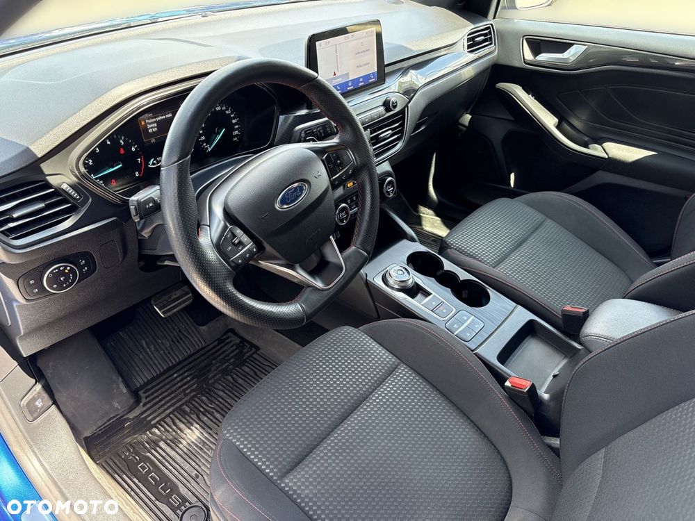 Ford Focus - 9