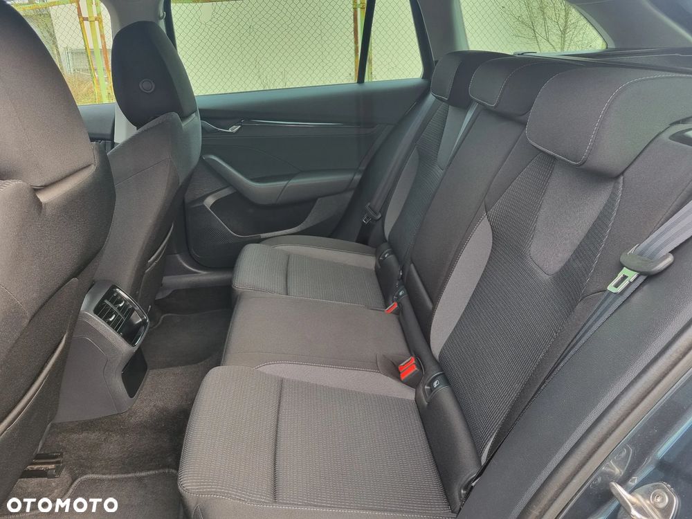 Skoda Octavia 2.0 TDI DSG Exclusive Plus - 17