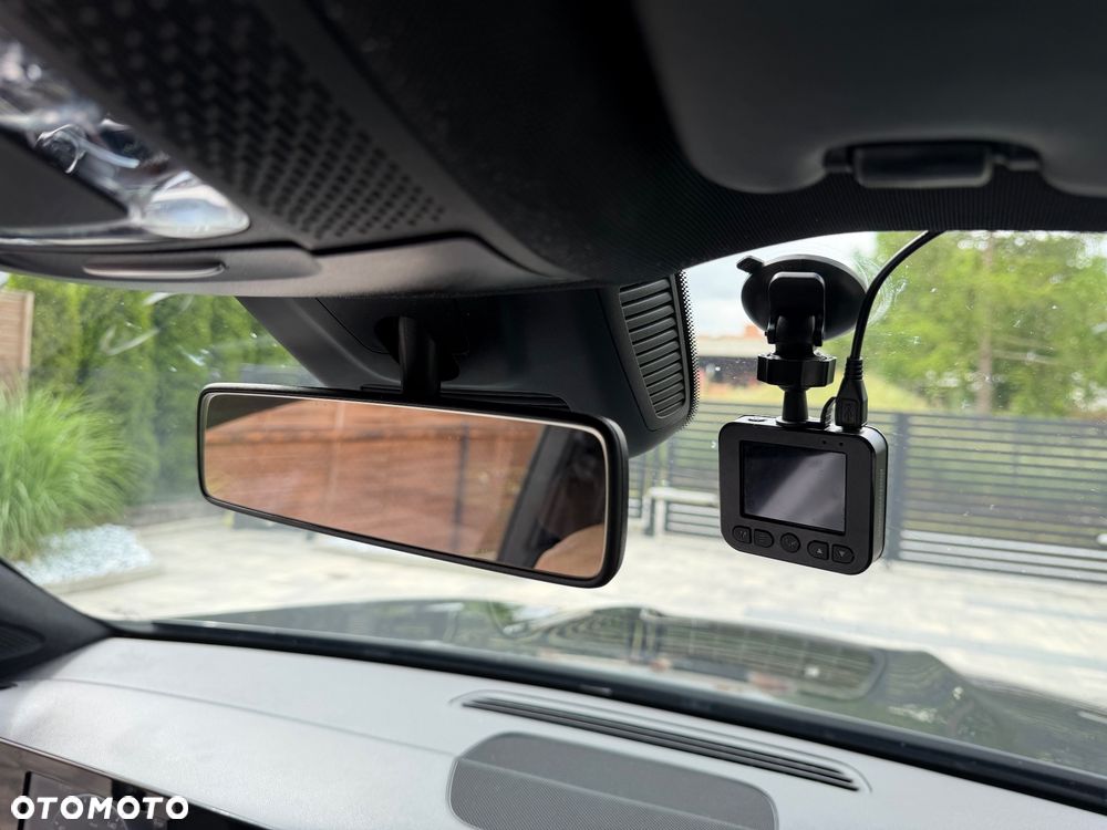 Mercedes-Benz GLB 200 7G-DCT - 36