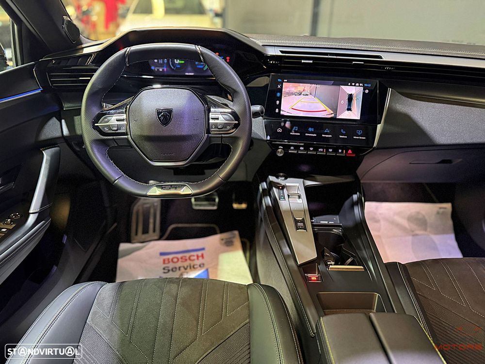 Peugeot 408 1.6 Hybrid GT e-EAT8 - 18