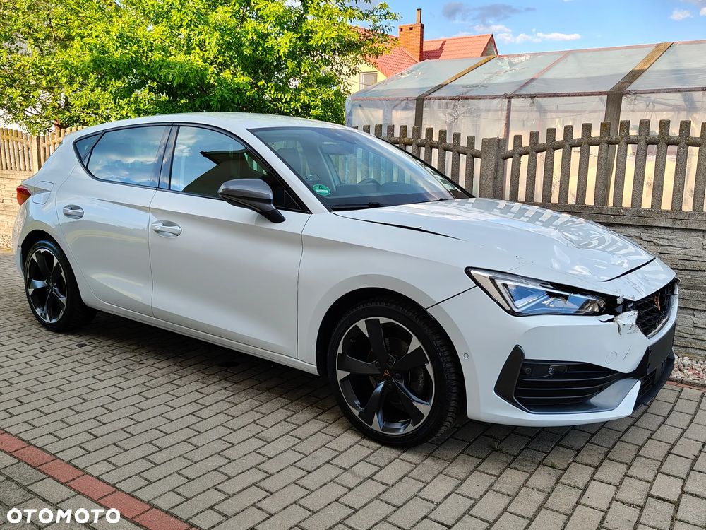 Cupra Leon 1.5 eTSI mHEV DSG - 11