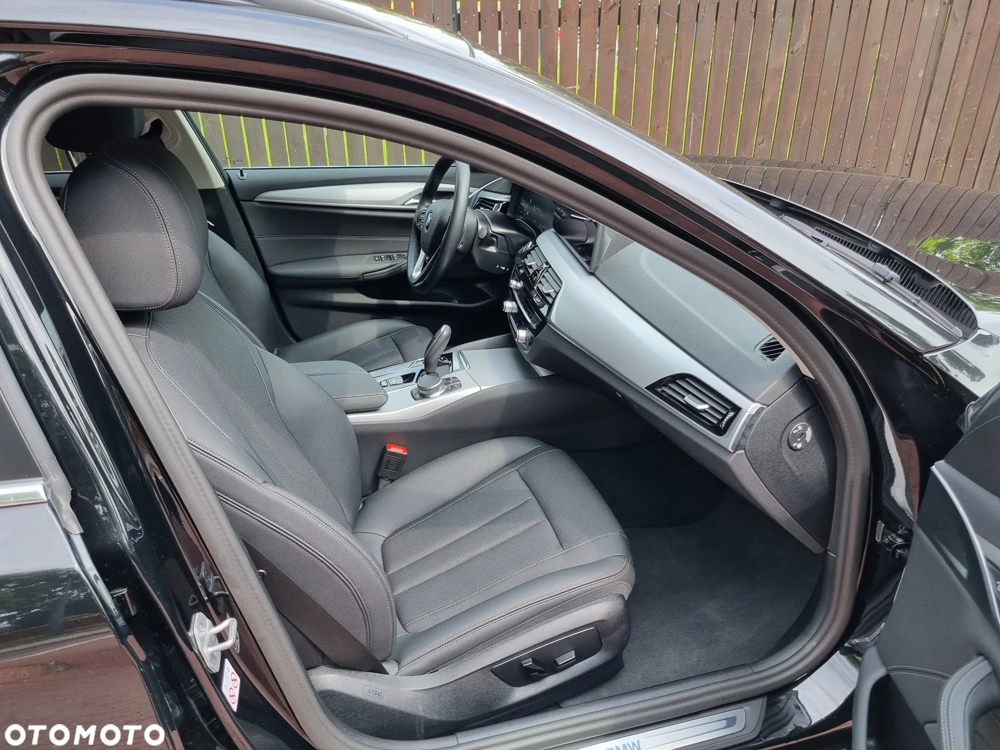 BMW Seria 5 520d Touring - 17