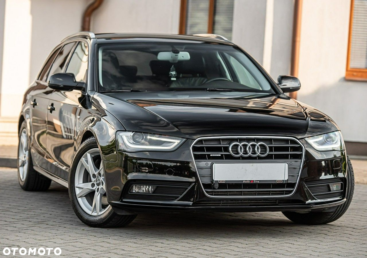 Audi A4 Avant 2.0 TFSI quattro S line Sportpaket - 4