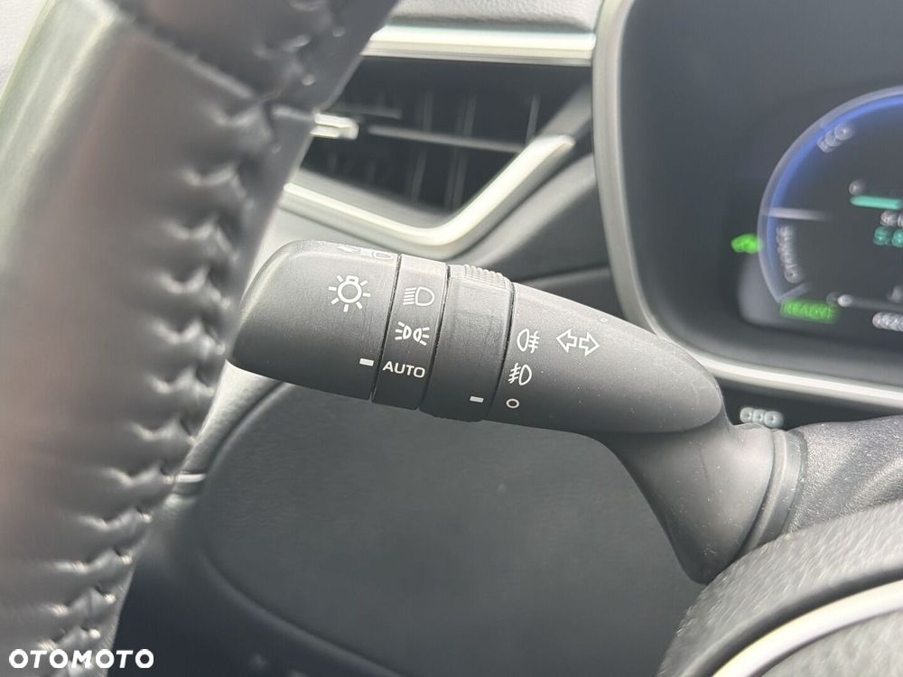 Toyota Corolla Cross - 25