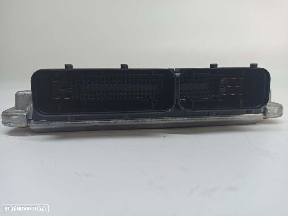 CENTRALINA DO MOTOR UCE VOLKSWAGEN PASSAT BERLINA (3B2) COMFORTLINE - 3