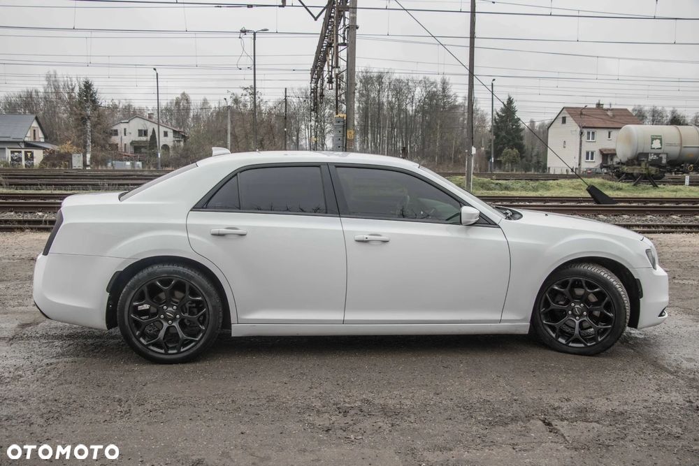 Chrysler 300s - 4