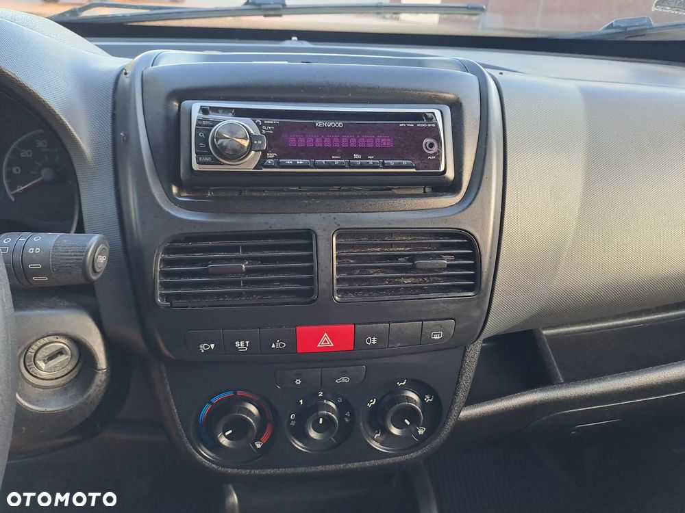 Fiat Doblo 1.3 M-jet 90KM Klima Blaszak - 18