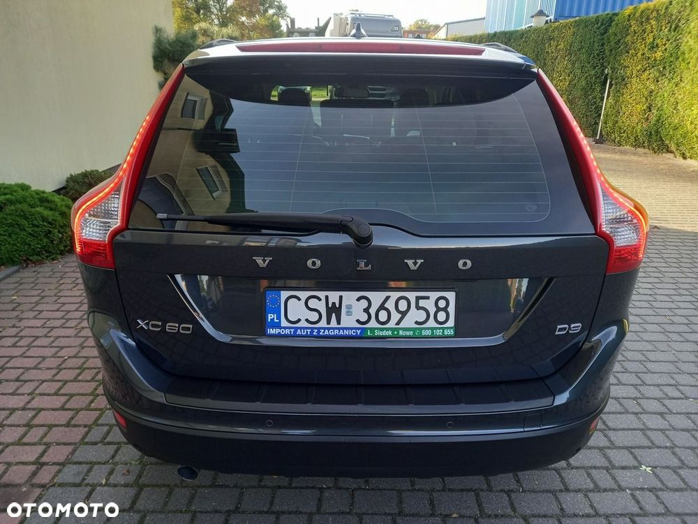 Volvo XC 60 D3 R Design - 17