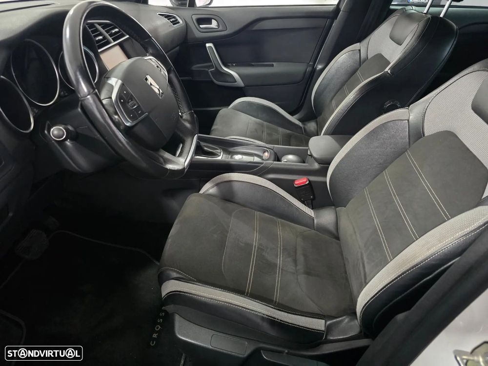 Citroën DS4 1.6 BlueHDi So Chic EAT6 - 16