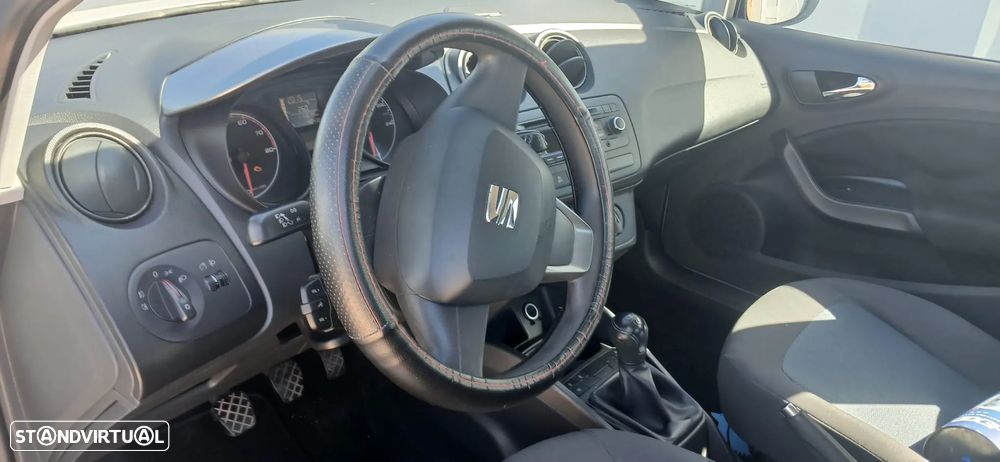 SEAT Ibiza 1.2 12V I-Tech - 6