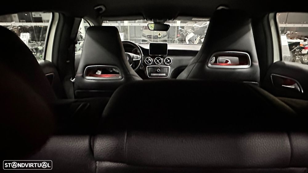 Mercedes-Benz A 200 CDI 4Matic 7G-DCT AMG Line - 7