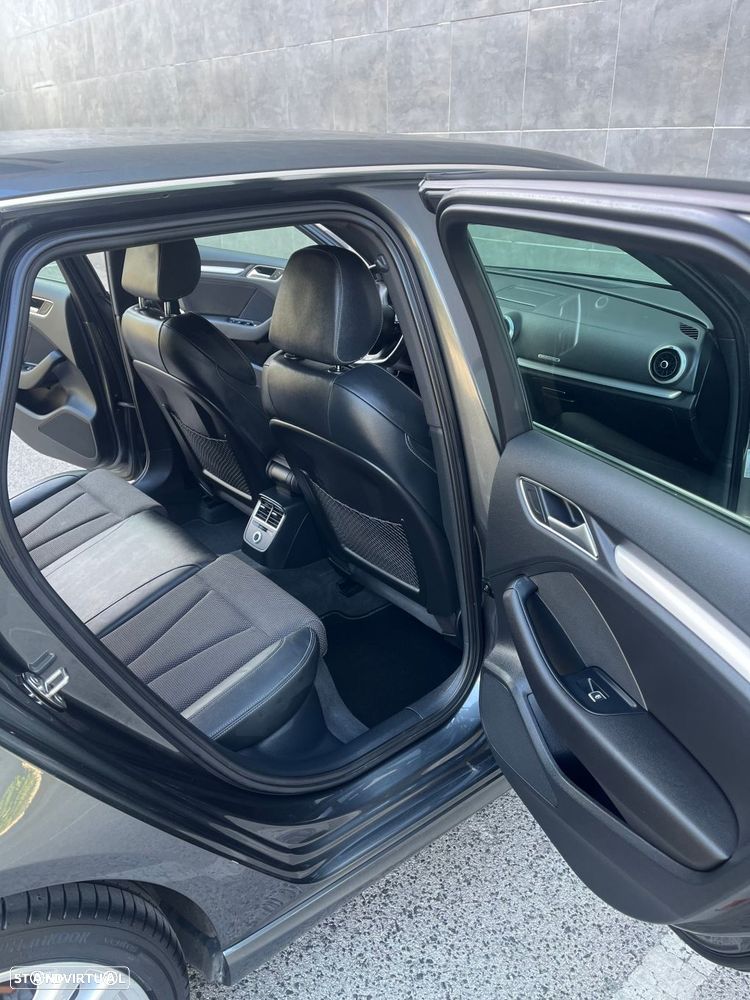 Audi A3 Sportback - 11