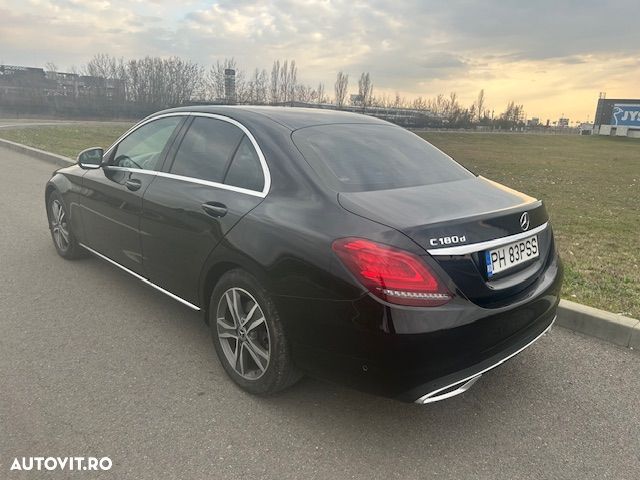 Mercedes-Benz CLA 180 - 3