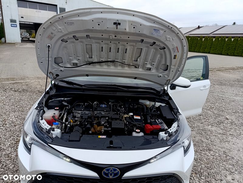 Toyota Corolla 1.8 Hybrid Comfort - 24