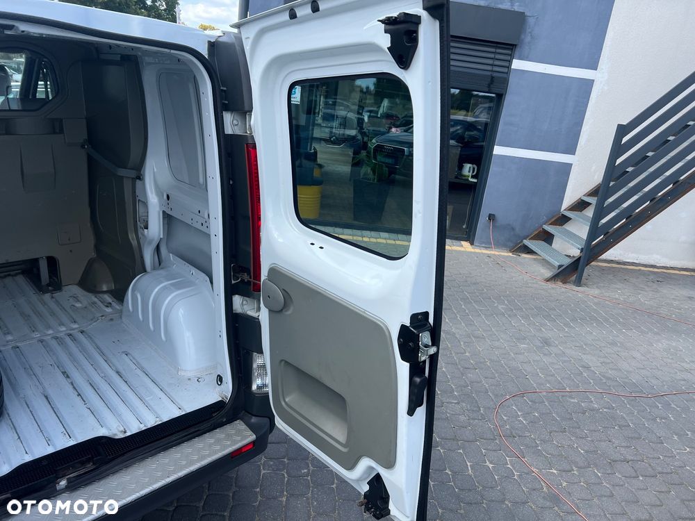 Opel Vivaro L1H1 Tour Cosmo - 17