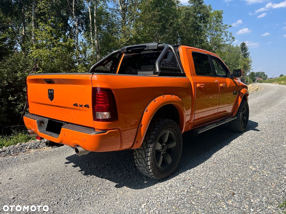 Dodge RAM - 4