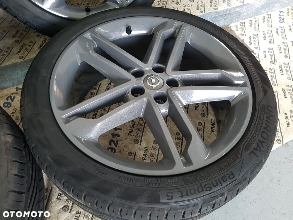 KOŁA CAŁOROCZNE Z CZUJNIKAMI TPMS OPEL MOKKA TRAX  5X105  7,5JX19  215/55R18  215/55/18 - 13