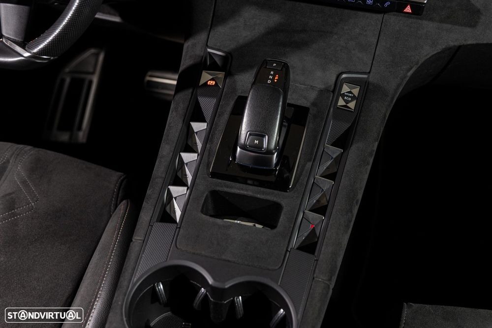 DS DS7 Crossback 1.5 BlueHDi Performance Line EAT8 - 21