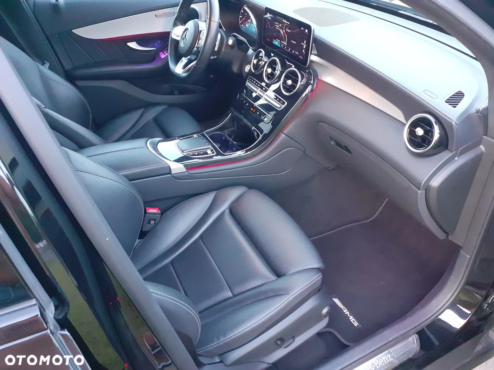 Mercedes-Benz GLC 300 de 4Matic 9G-TRONIC AMG Line - 23
