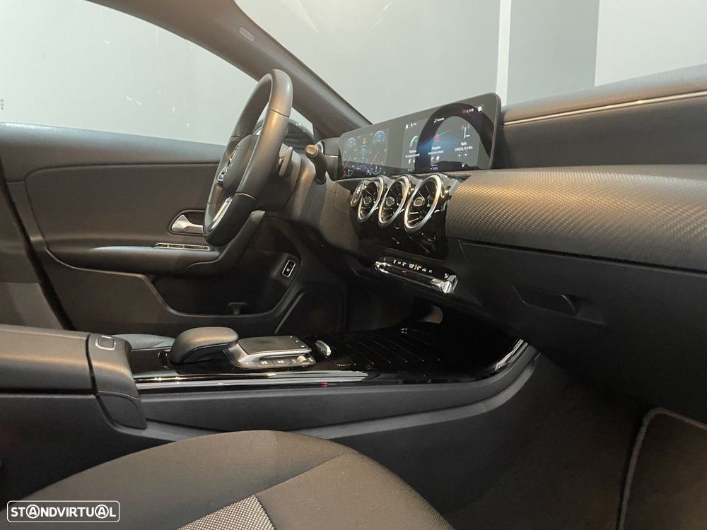 Mercedes-Benz CLA 180 d 8G-DCT Edition 2021 - 31