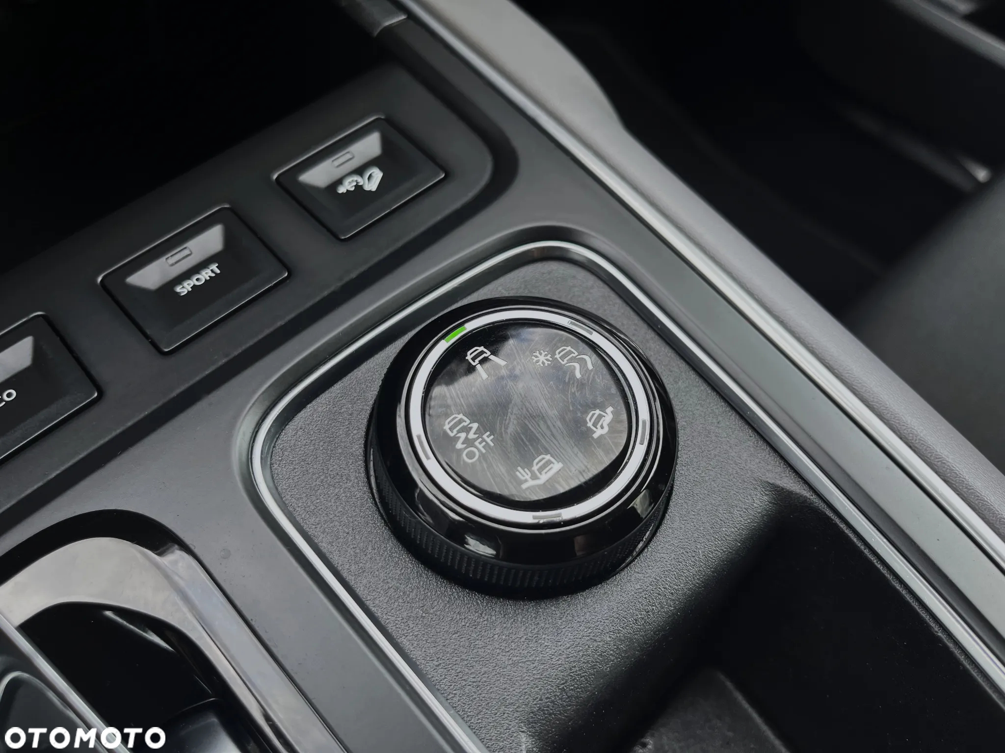 Citroën C5 Aircross 1.6 PureTech Shine EAT8 - 34