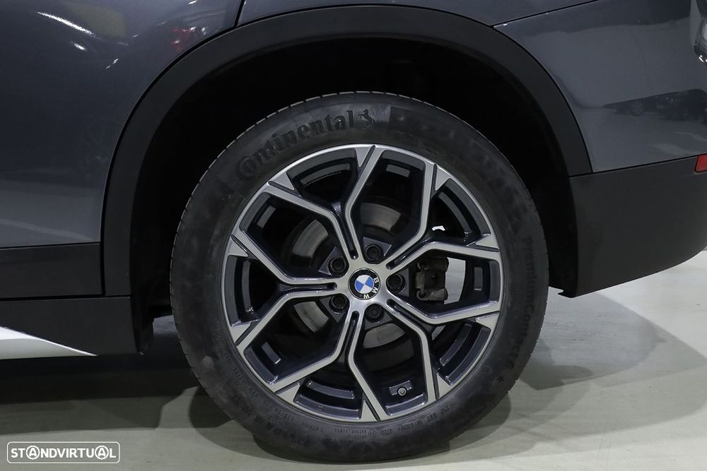 BMW X1 16 d sDrive Auto - 5