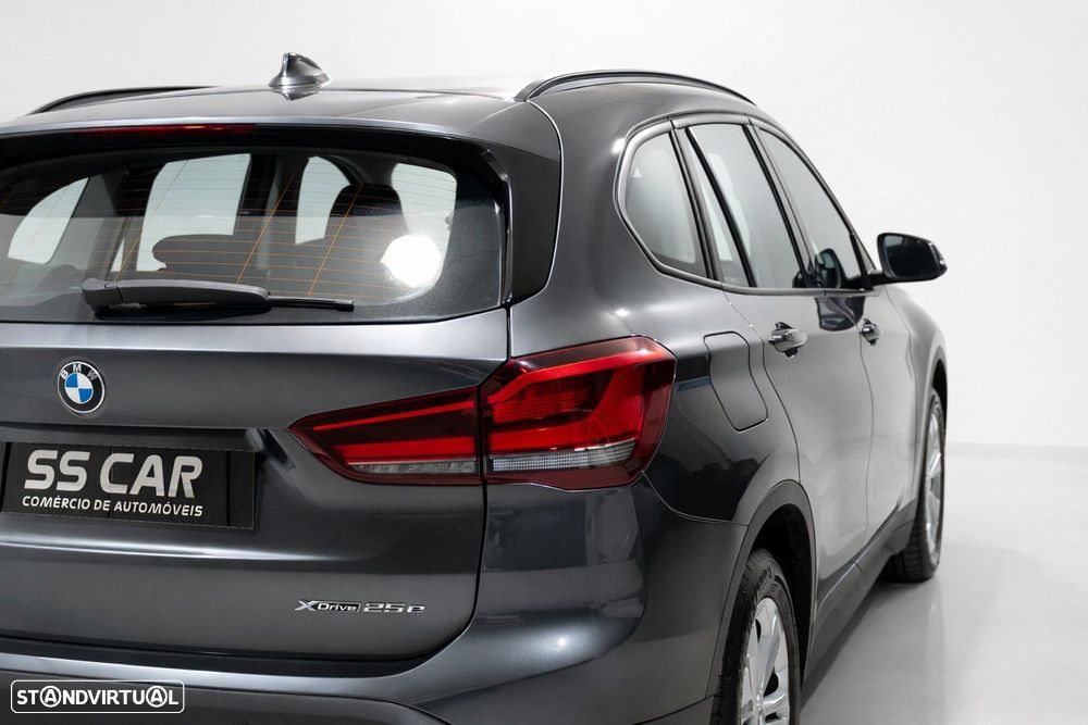 BMW X1 25 e xDrive Corporate Edition - 7