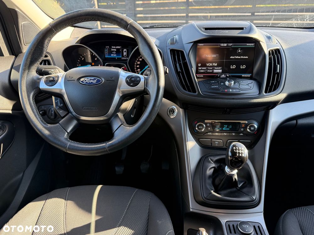 Ford Kuga 2.0 TDCi 4x4 SYNC - 31