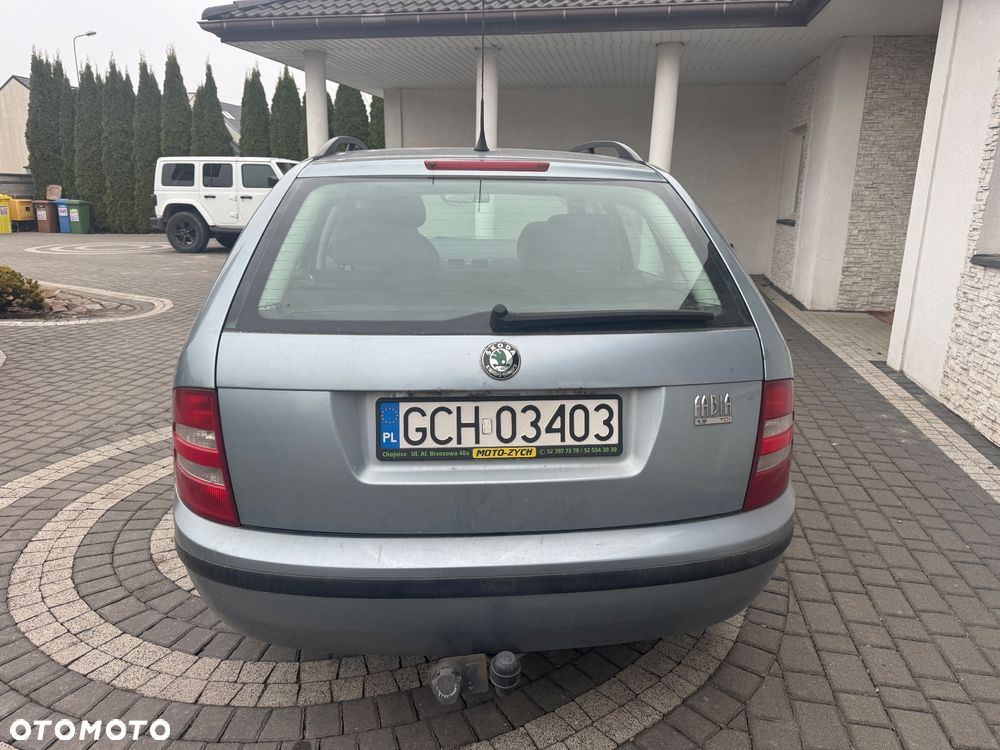 Skoda Fabia - 5