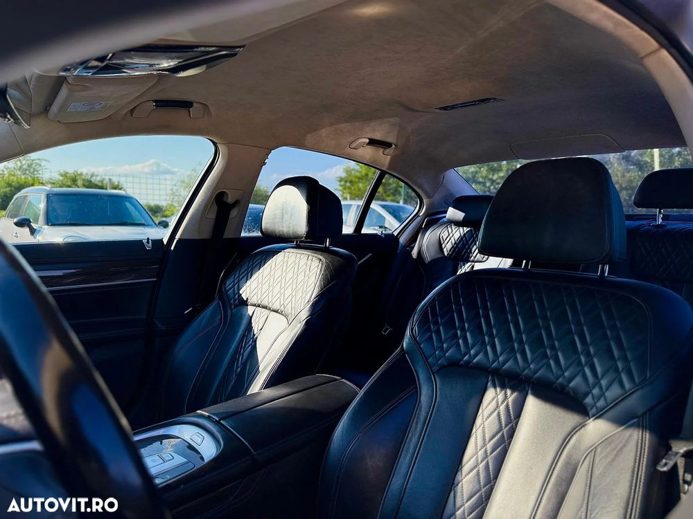 BMW Seria 7 740d xDrive - 6